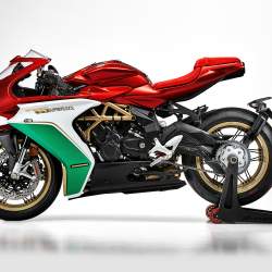 MV Augusta slaví narozeniny