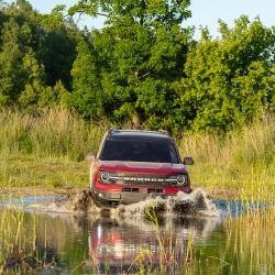 Drsný Ford Bronco - renesance amerického off-roadu