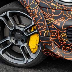 MINI VYVÍJÍ TECHNIKU ELEKTRICKÝCH MODELŮ JOHN COOPER WORKS