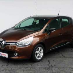 Renault Clio slaví 30 let, Octavii strčí do kapsy