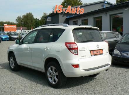 Toyota - RAV 4