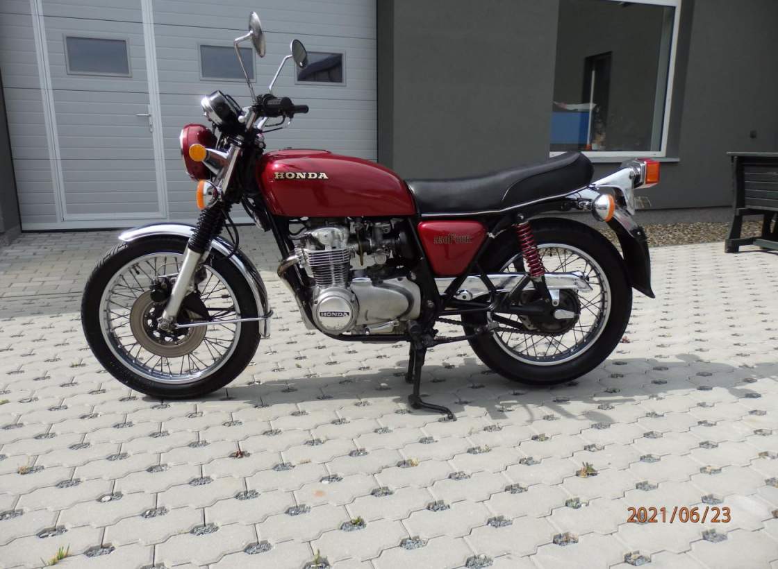 Honda - CB 550