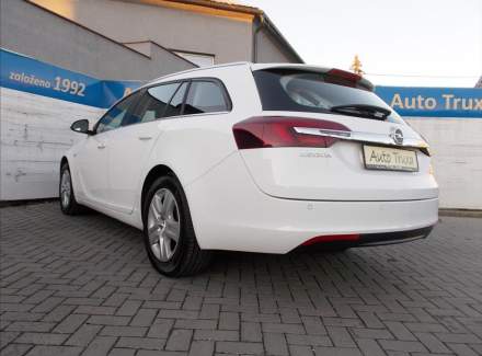 Opel - Insignia