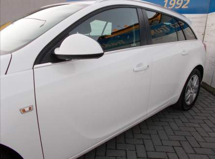 Opel - Insignia