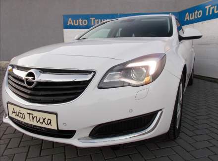 Opel - Insignia