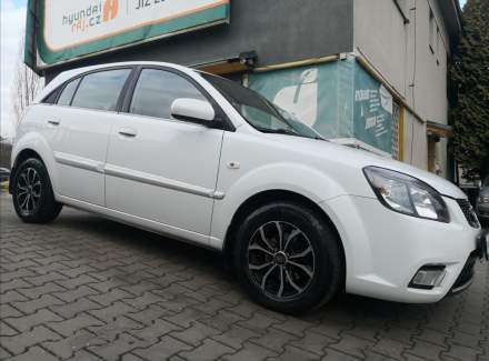 Kia - Rio