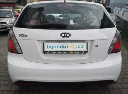 Kia - Rio