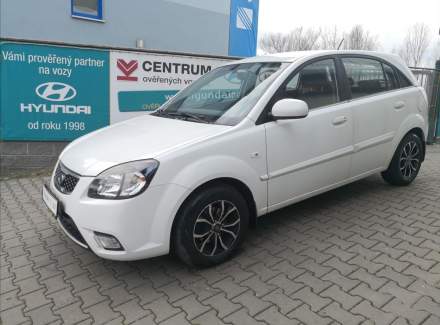 Kia - Rio