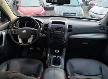 Kia - Sorento