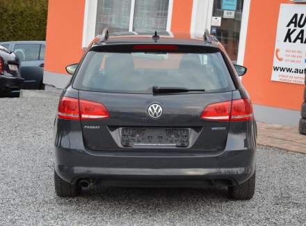 Volkswagen - Passat