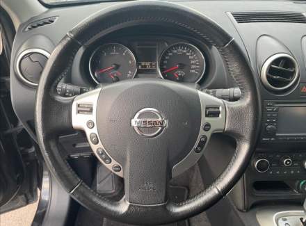 Nissan - Qashqai