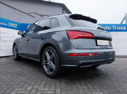 Audi - SQ5