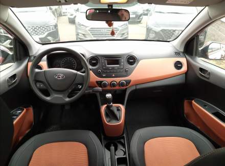 Hyundai - i10