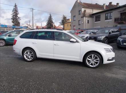 Škoda - Octavia