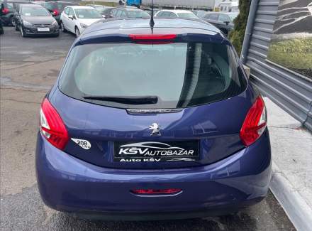 Peugeot - 208