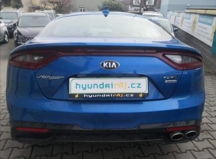 Kia - Stinger