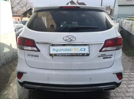 Hyundai - Santa FE