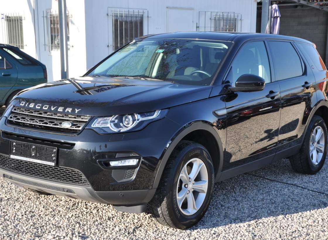Land Rover - Discovery Sport