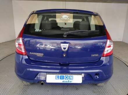 Dacia - Sandero