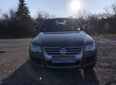 Volkswagen - Touareg