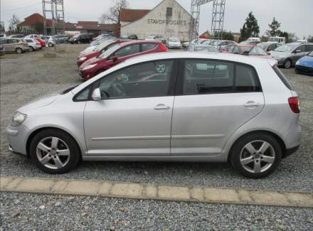 Volkswagen - Golf