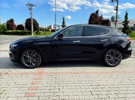 Maserati - Levante