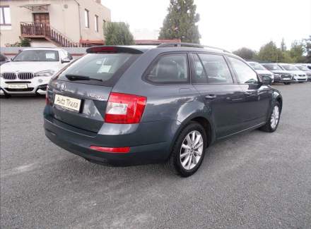 Škoda - Octavia