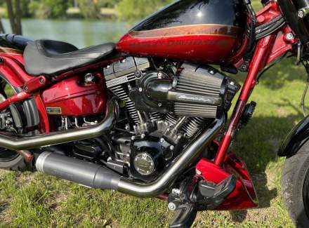 Harley-Davidson - FXSE Softail Breakout CVO