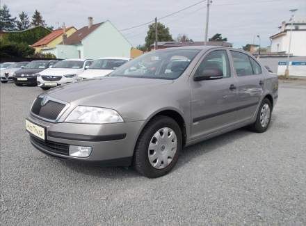 Škoda - Octavia