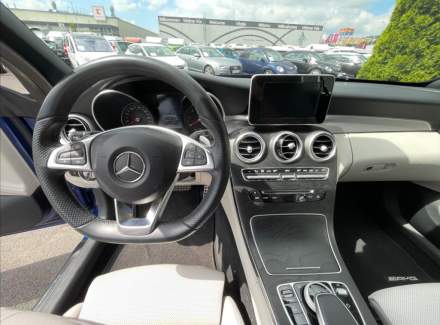 Mercedes-Benz - C-class