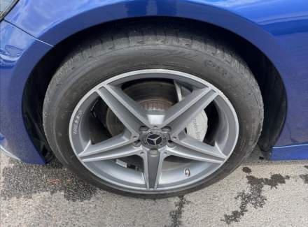 Mercedes-Benz - C-class