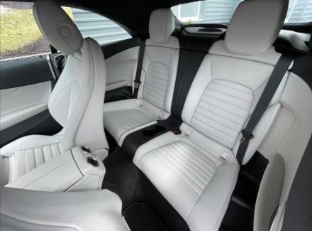 Mercedes-Benz - C-class