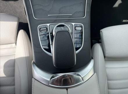 Mercedes-Benz - C-class