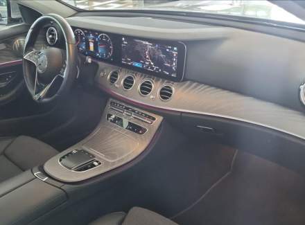 Mercedes-Benz - E-class