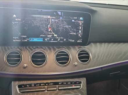 Mercedes-Benz - E-class