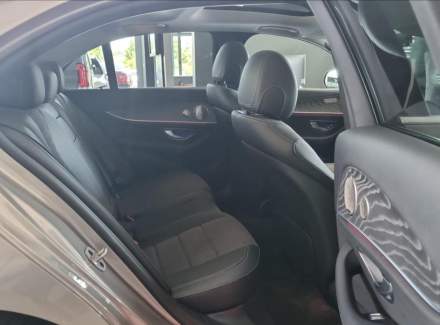 Mercedes-Benz - E-class