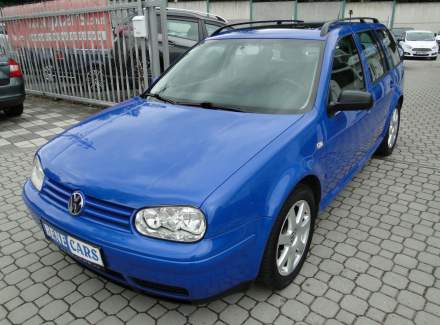 Volkswagen - Golf