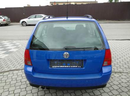 Volkswagen - Golf