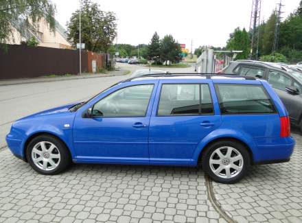 Volkswagen - Golf