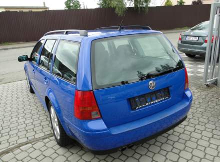 Volkswagen - Golf