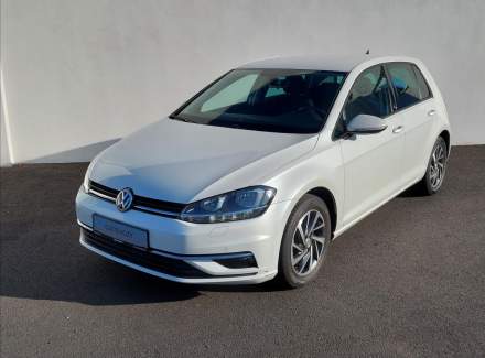 Volkswagen - Golf
