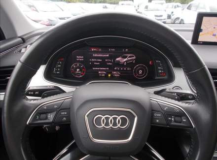 Audi - Q7