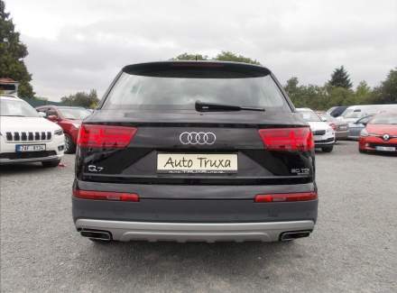 Audi - Q7