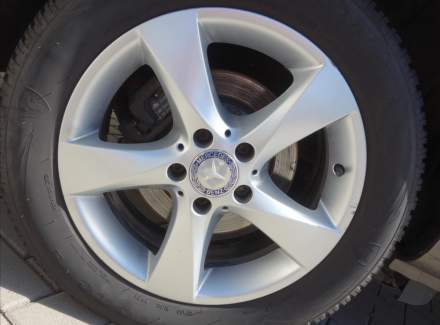 Mercedes-Benz - Vito