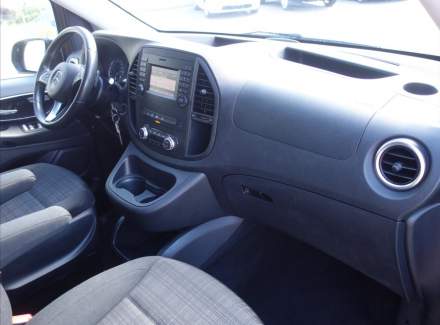 Mercedes-Benz - Vito