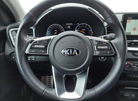 Kia - XCeed