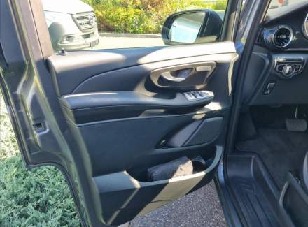 Mercedes-Benz - V-class