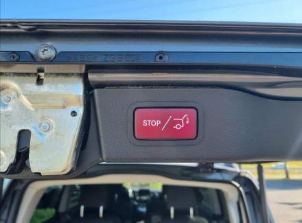 Mercedes-Benz - V-class