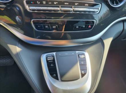 Mercedes-Benz - V-class