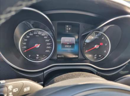 Mercedes-Benz - V-class